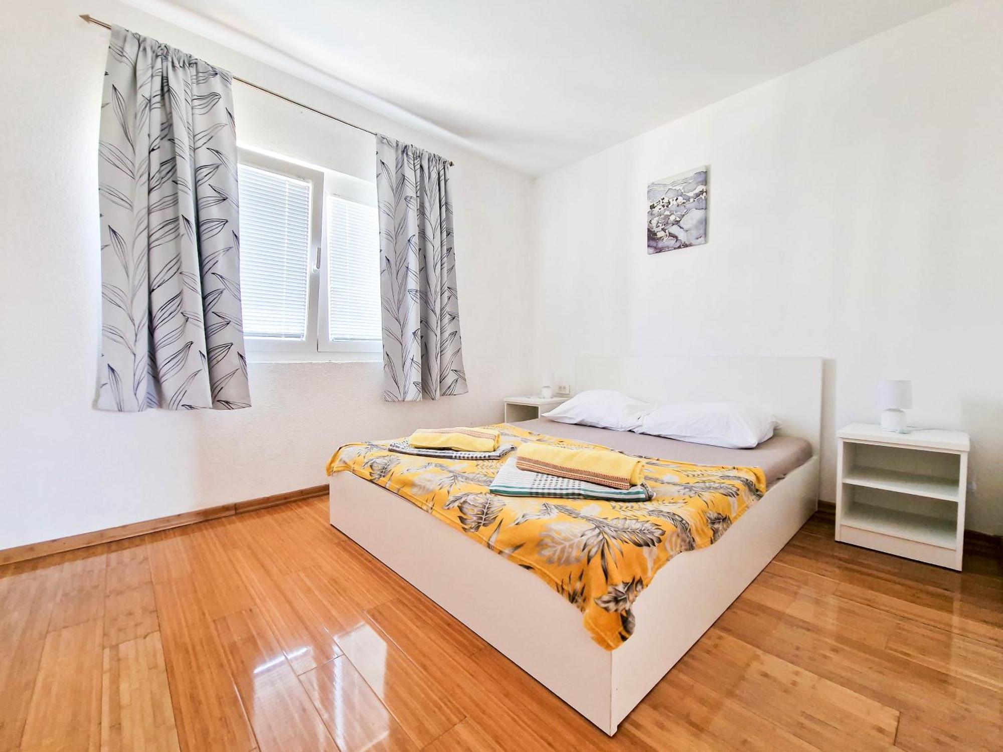 Ferienwohnung Flip - Flop Novalja Exterior foto